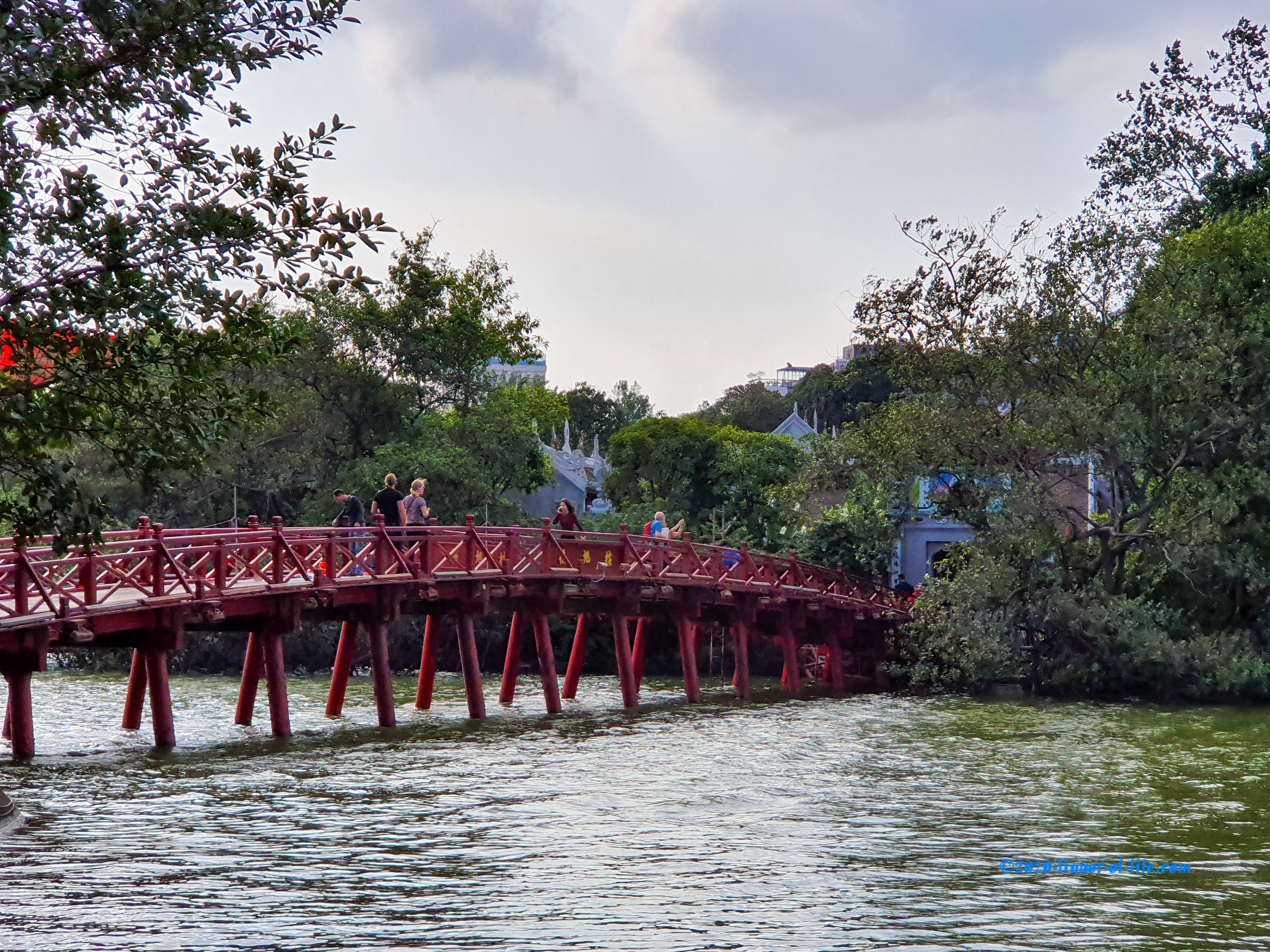 The rising sun bridge to Jade Island